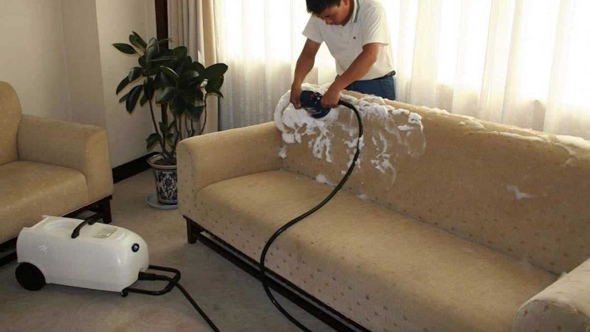 تنظيف الكنبات